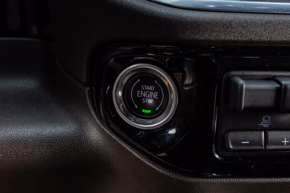 2022 GMC Sierra 1500 SLT Crew Cab Image 24