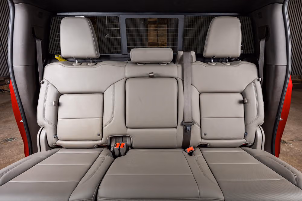 2022 GMC Sierra 1500 SLT Crew Cab Image 36