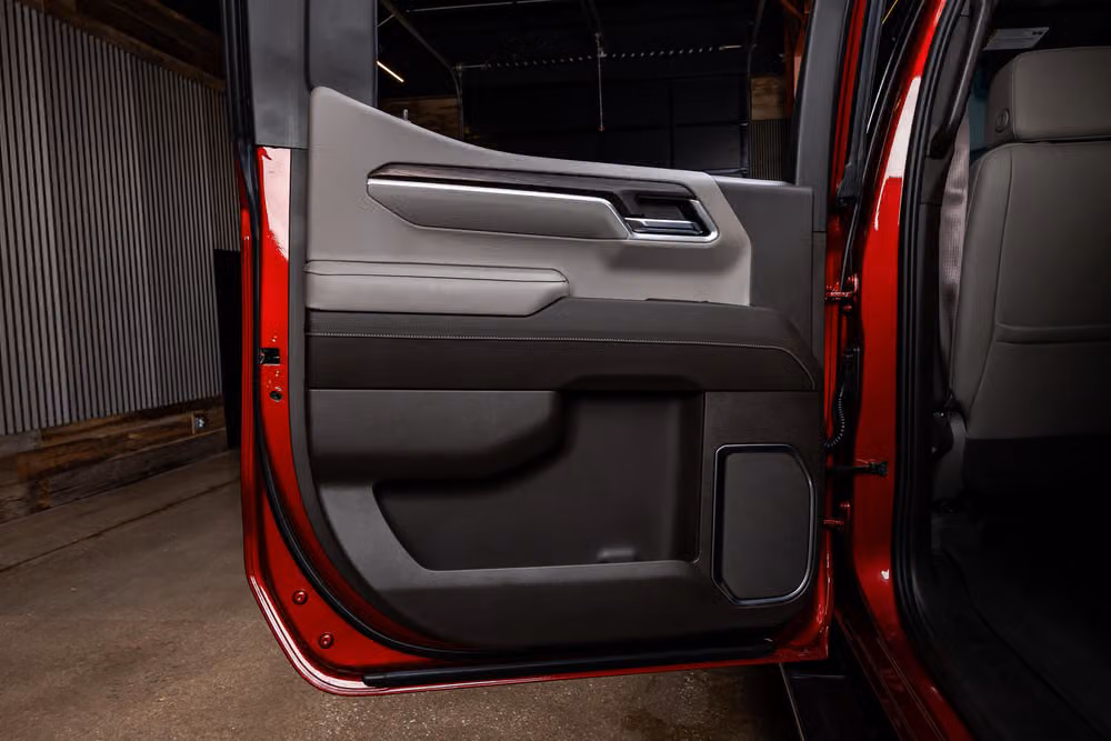 2022 GMC Sierra 1500 SLT Crew Cab Image 39
