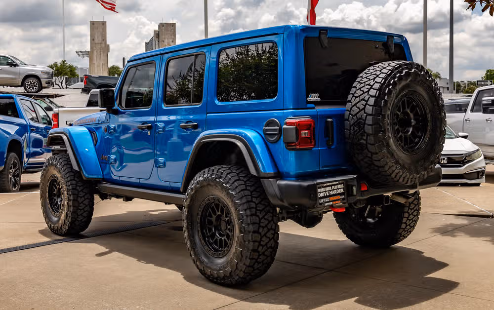 2025 Jeep Wrangler Rubicon X Image 7