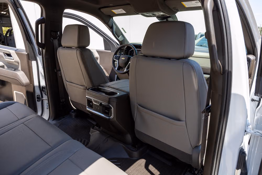 2025 Chevrolet Silverado 1500 LTZ Crew Cab Image 33