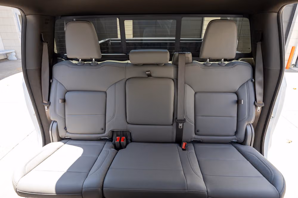 2025 Chevrolet Silverado 1500 LTZ Crew Cab Image 36