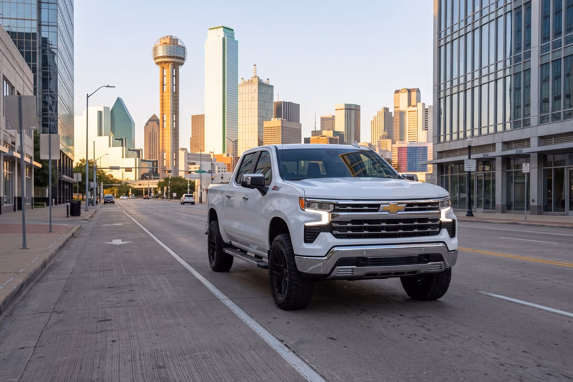 2025 Chevrolet Silverado 1500 LTZ Crew Cab Image 44