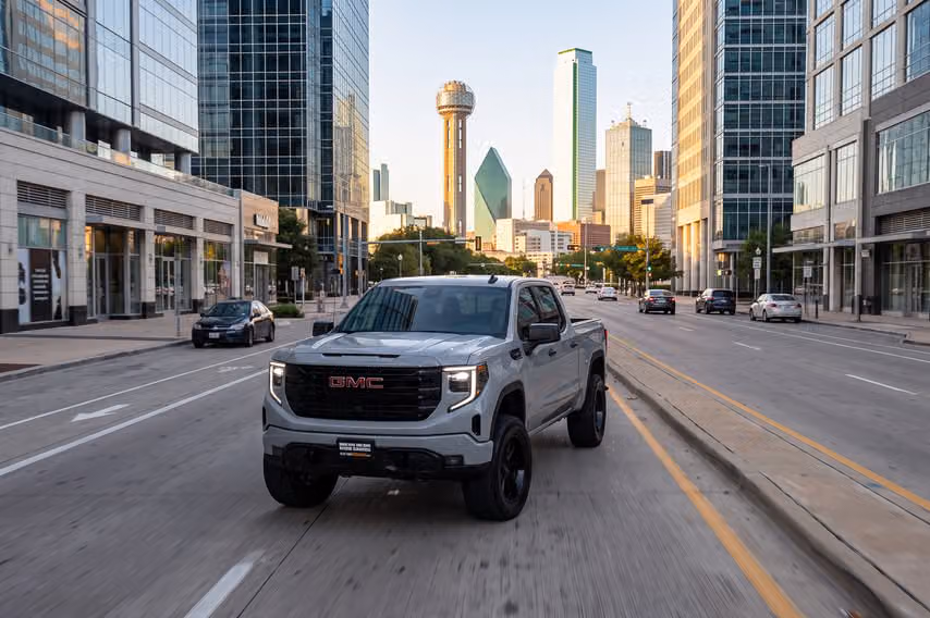2025 GMC Sierra 1500 Pro Crew Cab Image 43