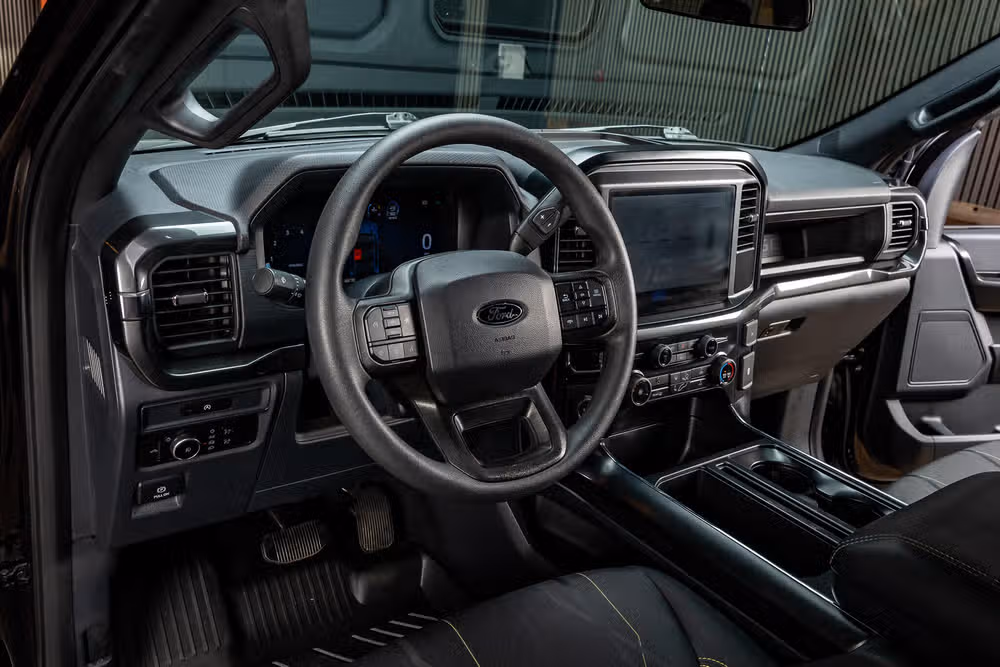 2025 Ford F-150 STX SuperCrew Image 14