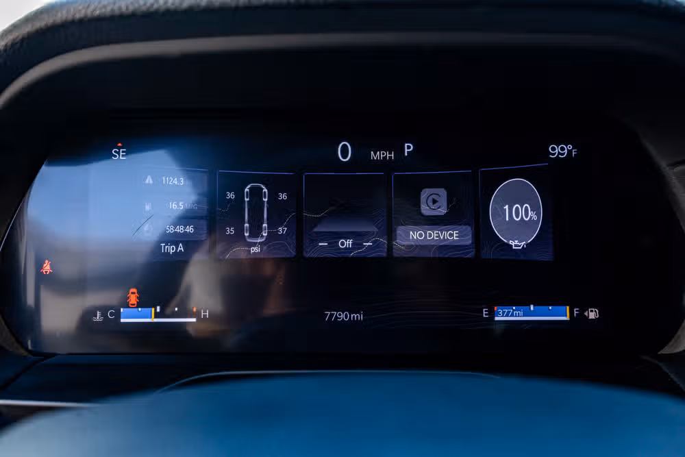 2025 Jeep Grand Cherokee Laredo Image 15