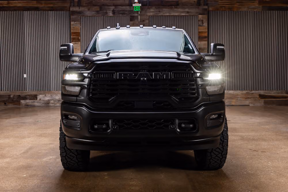 2026 Ram 3500 Tradesman Crew Cab Image 4