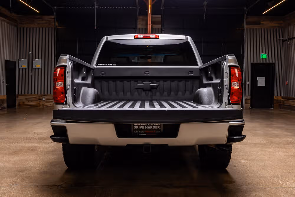 2018 Chevrolet Silverado 1500 LT Z71 Crew Cab Image 8