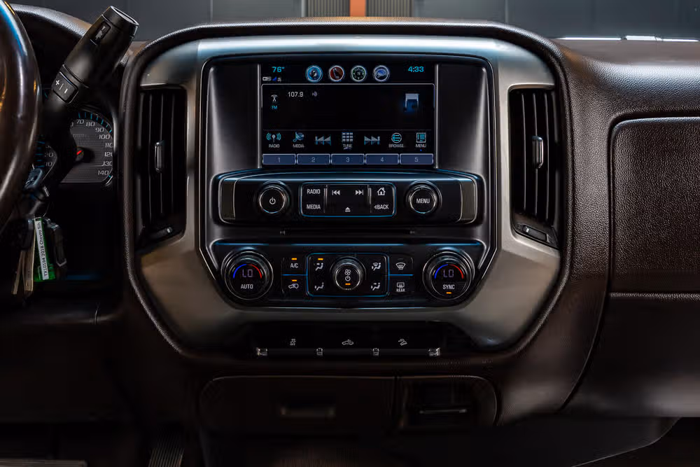 2018 Chevrolet Silverado 1500 LT Z71 Crew Cab Image 20