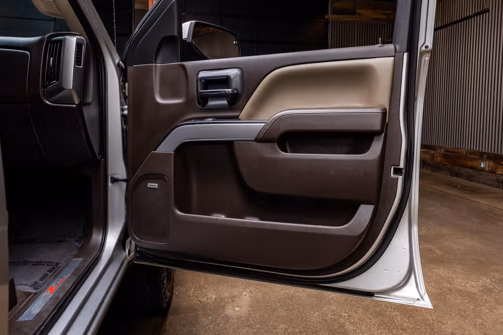 2018 Chevrolet Silverado 1500 LT Z71 Crew Cab Image 33
