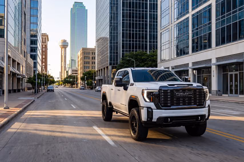 2024 GMC Sierra 2500HD Denali Ultimate Crew Cab Image 43