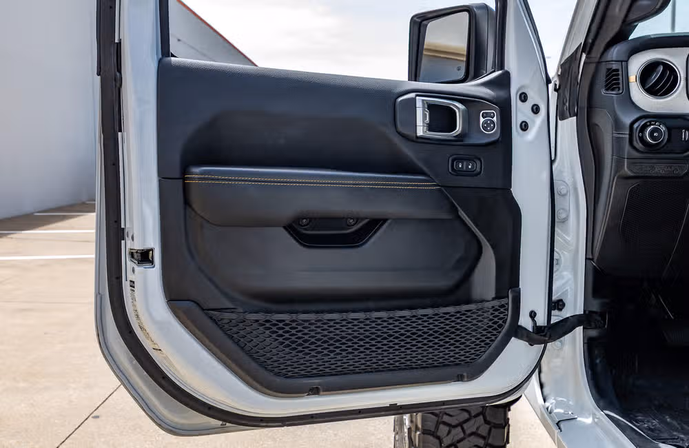 2024 Jeep Wrangler Sahara Image 36