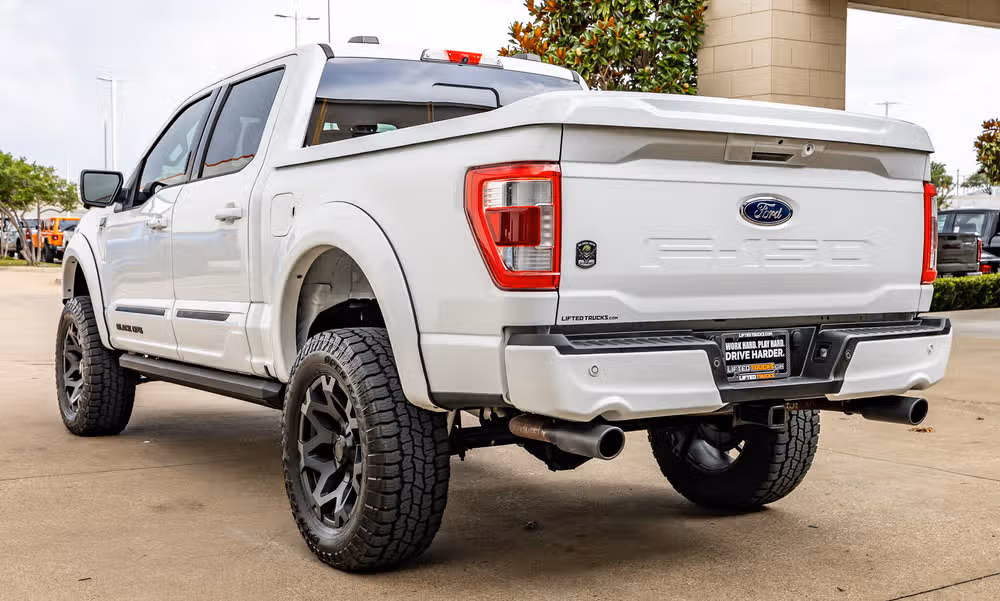 2022 Ford F-150 Lariat Black Ops SuperCrew Image 6