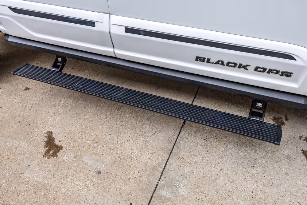2022 Ford F-150 Lariat Black Ops SuperCrew Image 12