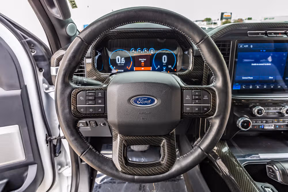 2022 Ford F-150 Lariat Black Ops SuperCrew Image 18
