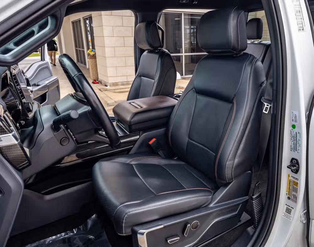 2022 Ford F-150 Lariat Black Ops SuperCrew Image 30