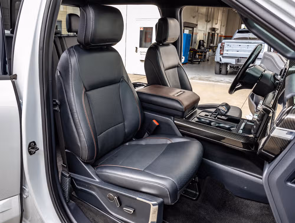 2022 Ford F-150 Lariat Black Ops SuperCrew Image 31