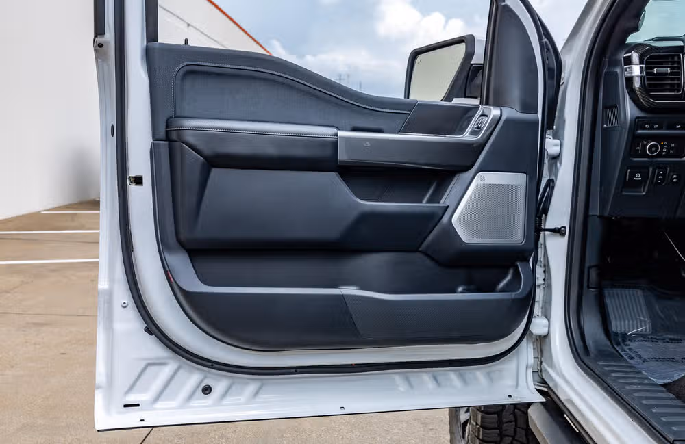 2022 Ford F-150 Lariat Black Ops SuperCrew Image 36