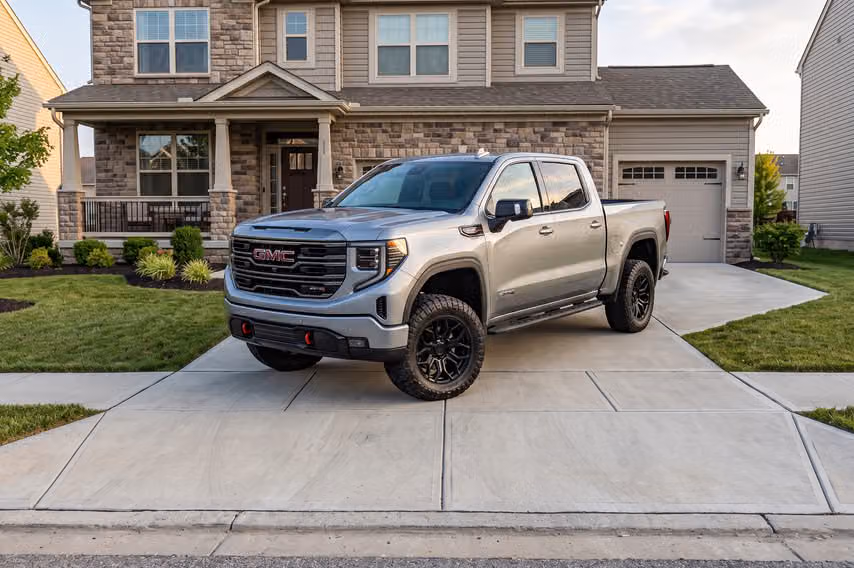 2024 GMC Sierra 1500 AT4 Crew Cab Image 42