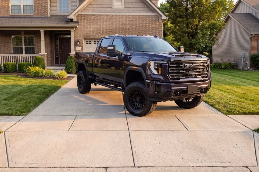 2026 GMC Sierra 2500HD AT4 Crew Cab Image 44