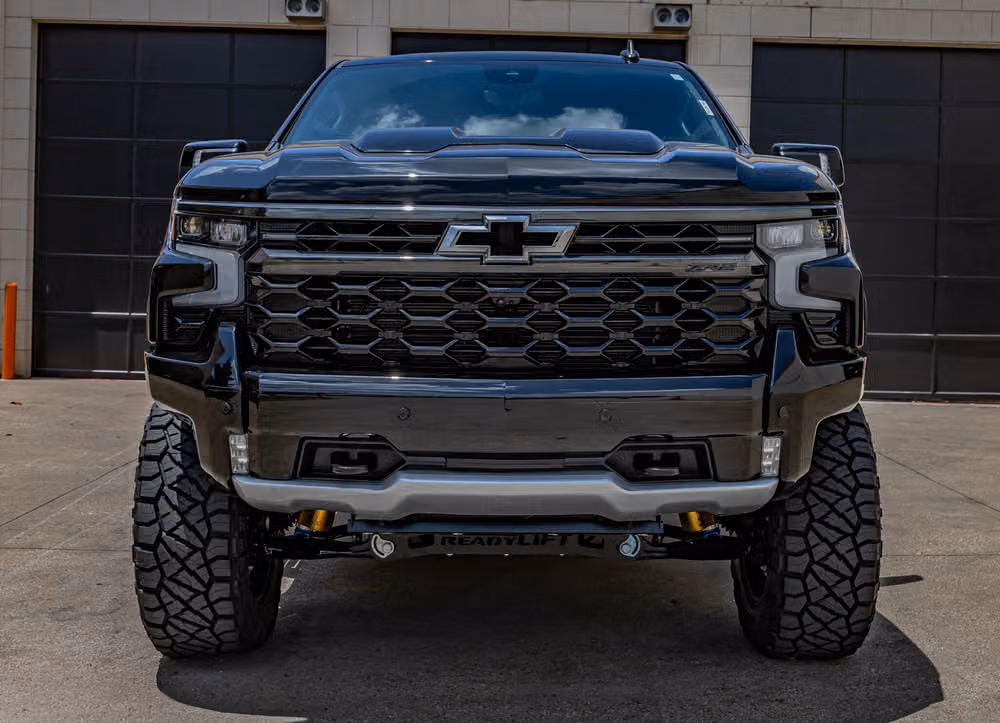 2025 Chevrolet Silverado 1500 ZR2 Crew Cab Image 4