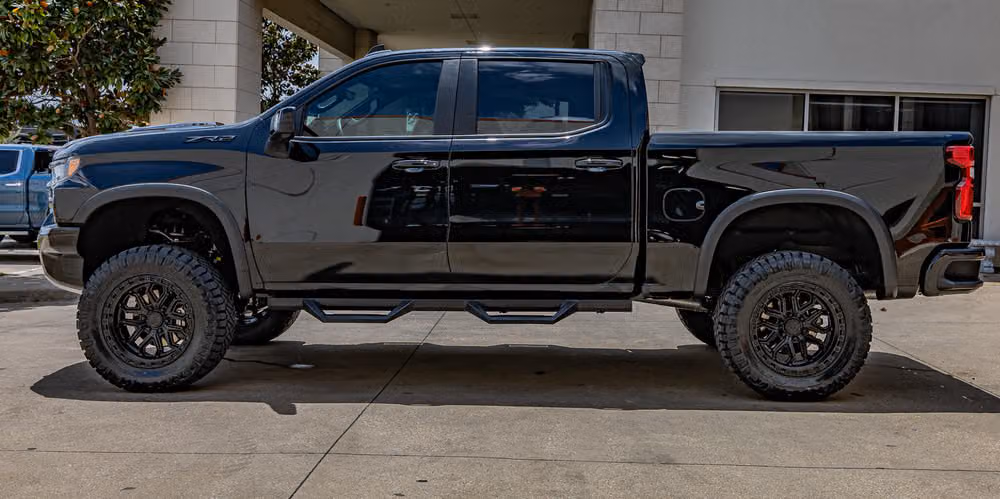 2025 Chevrolet Silverado 1500 ZR2 Crew Cab Image 6