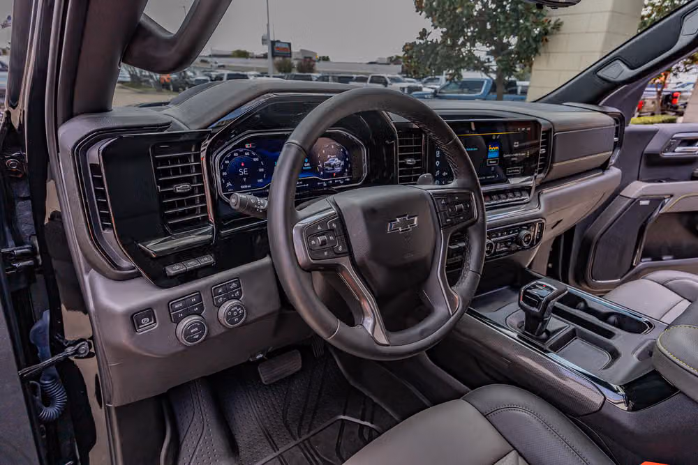 2025 Chevrolet Silverado 1500 ZR2 Crew Cab Image 17