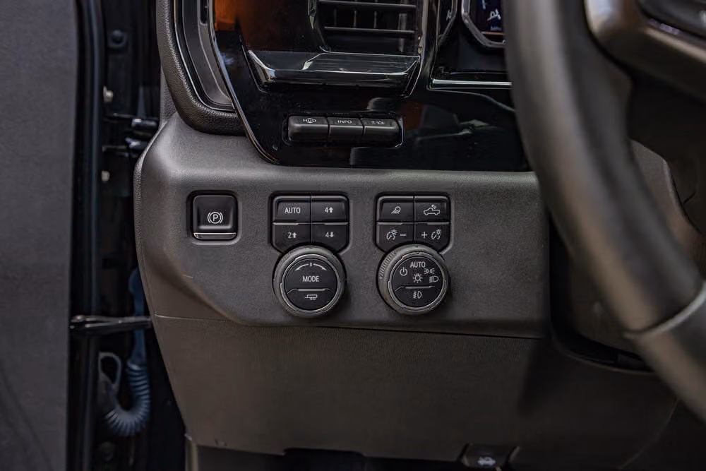 2025 Chevrolet Silverado 1500 ZR2 Crew Cab Image 22