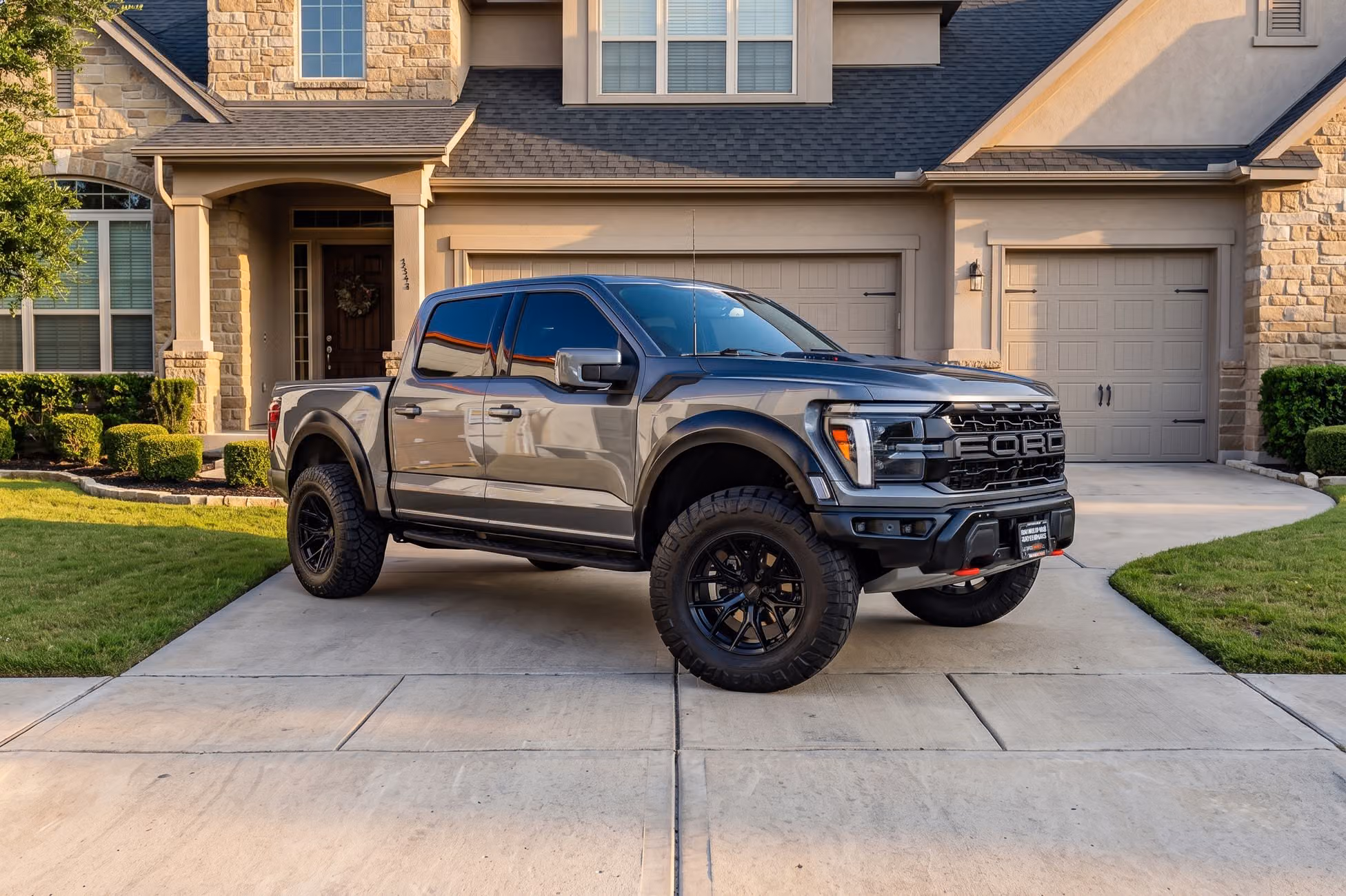 2025 Ford F-150 Raptor R SuperCrew Image 42