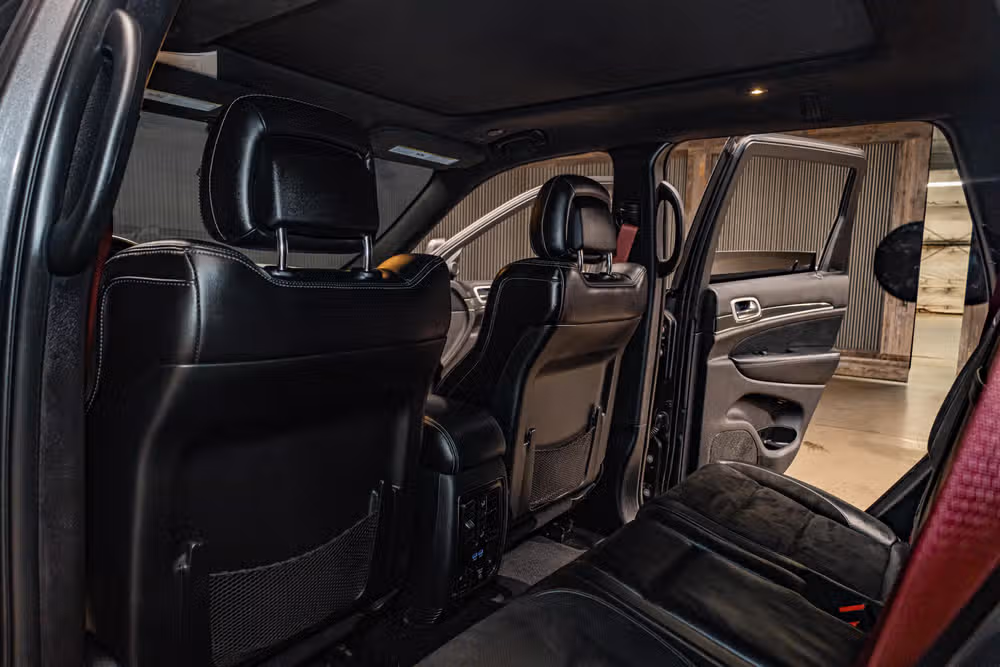 2020 Jeep Grand Cherokee SRT Image 22