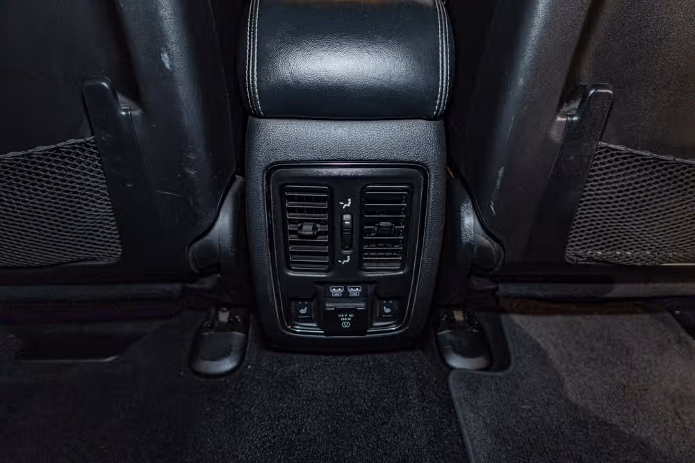2020 Jeep Grand Cherokee SRT Image 23
