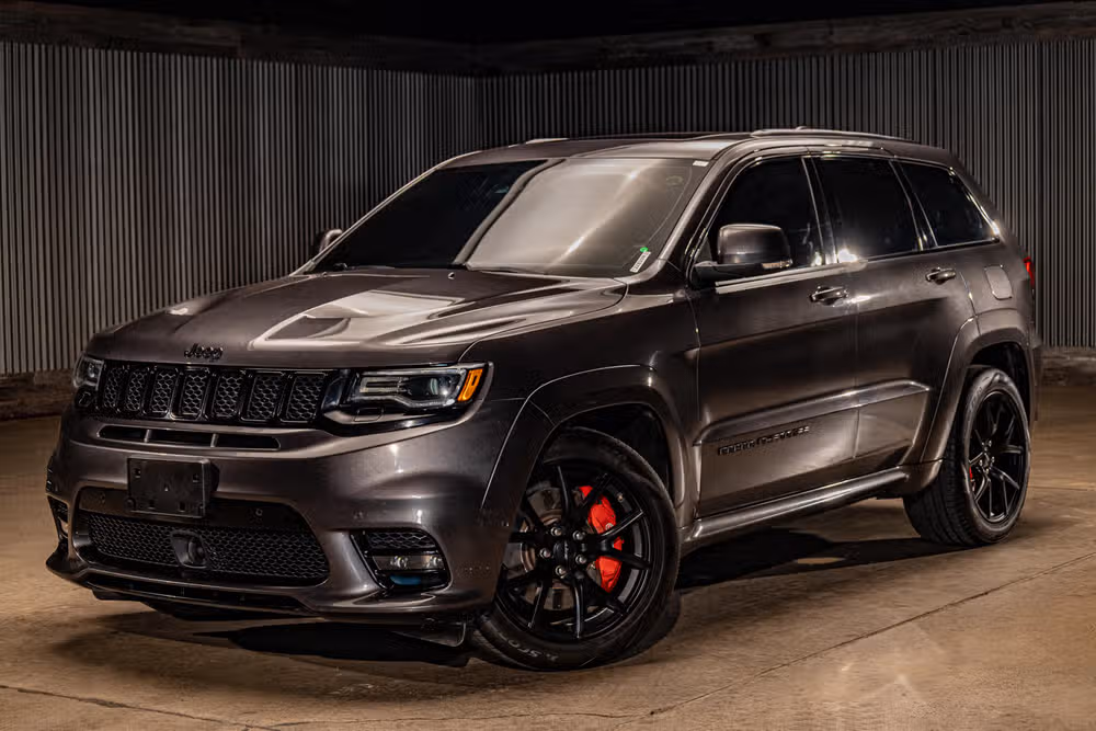 2020 Jeep Grand Cherokee SRT Image 4