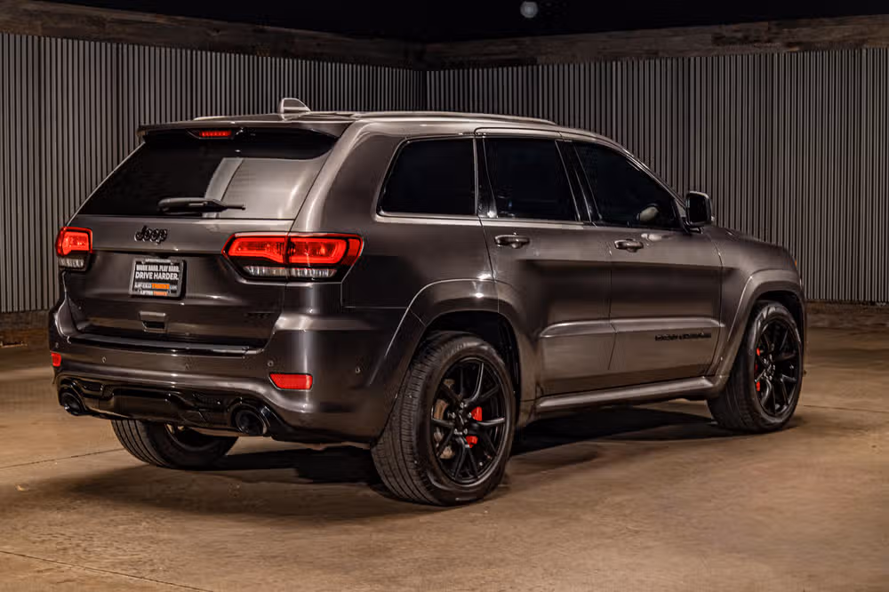 2020 Jeep Grand Cherokee SRT Image 9