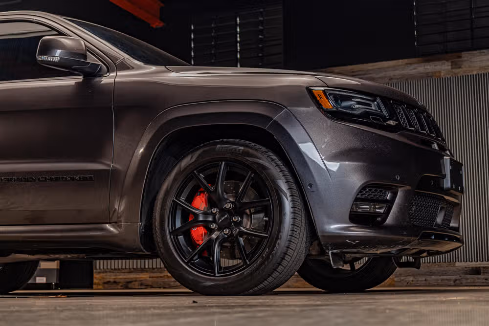 2020 Jeep Grand Cherokee SRT Image 11