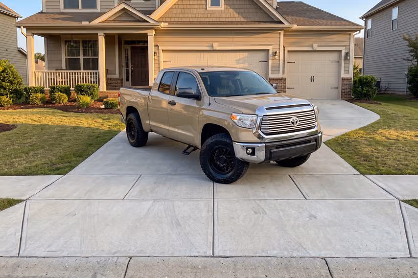 2017 Toyota Tundra Limited Double Cab Image 30