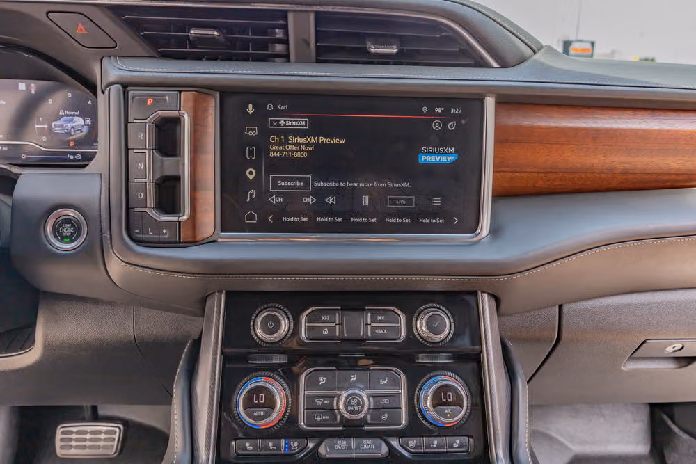 2023 GMC Yukon Denali Ultimate Image 24