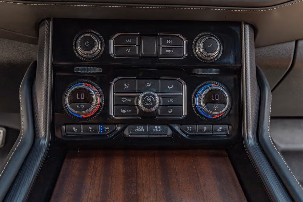 2023 GMC Yukon Denali Ultimate Image 27