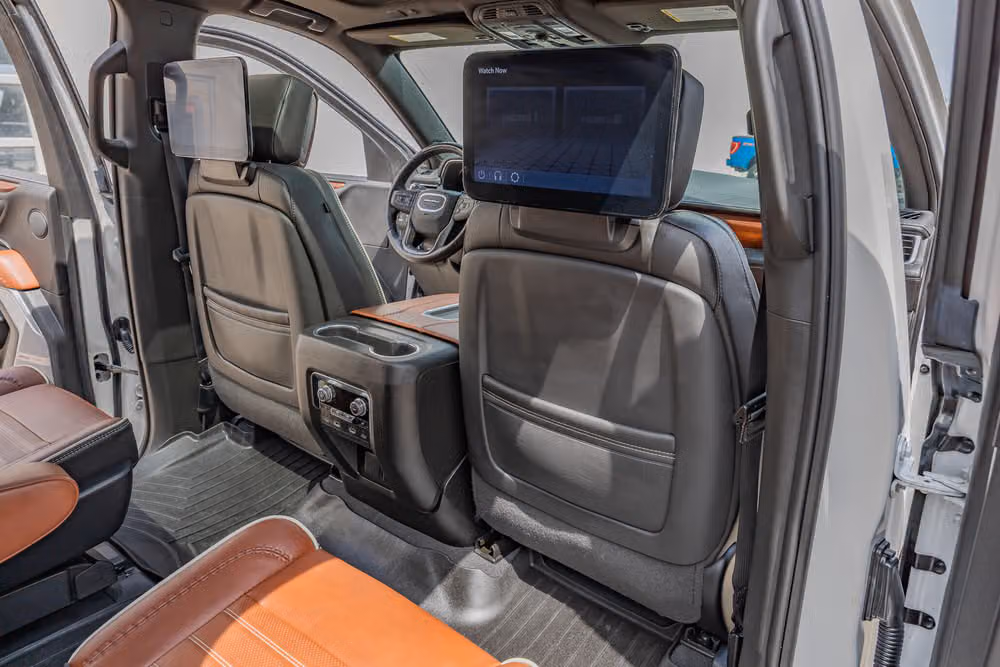 2023 GMC Yukon Denali Ultimate Image 33