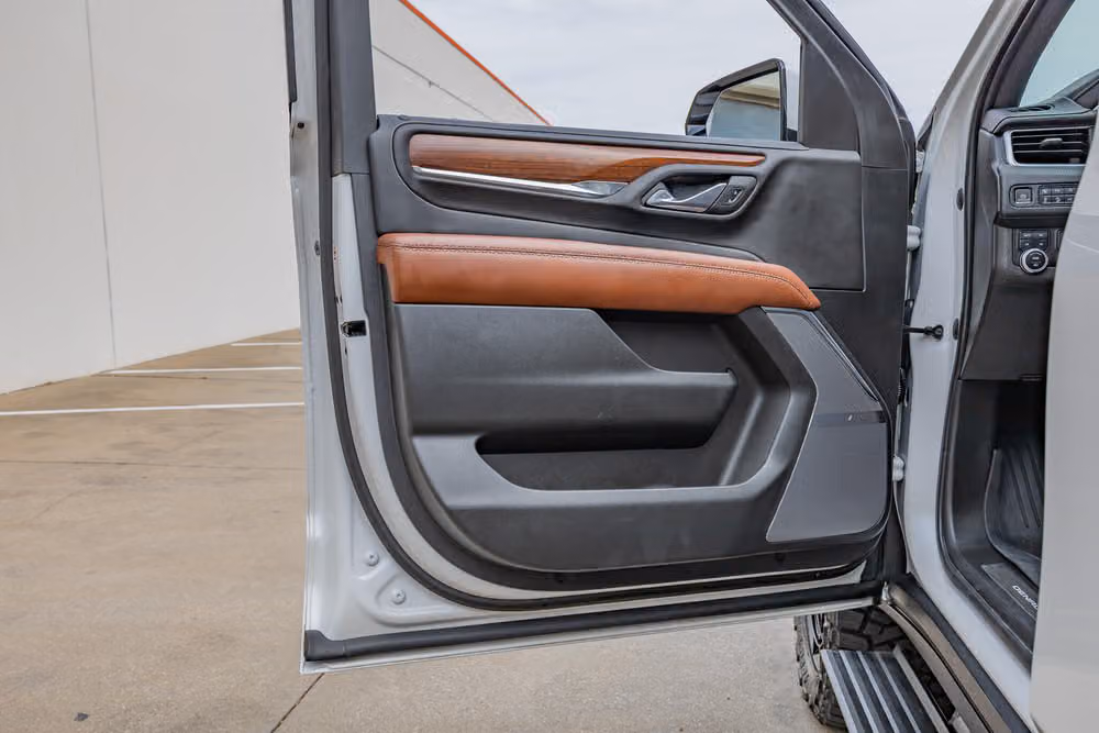 2023 GMC Yukon Denali Ultimate Image 40