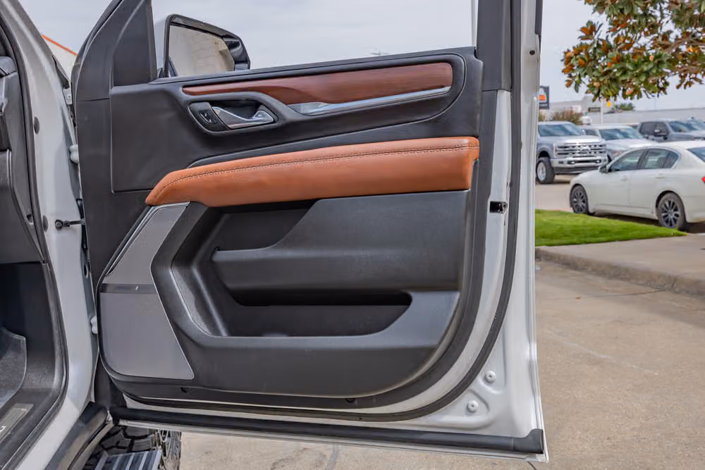 2023 GMC Yukon Denali Ultimate Image 41