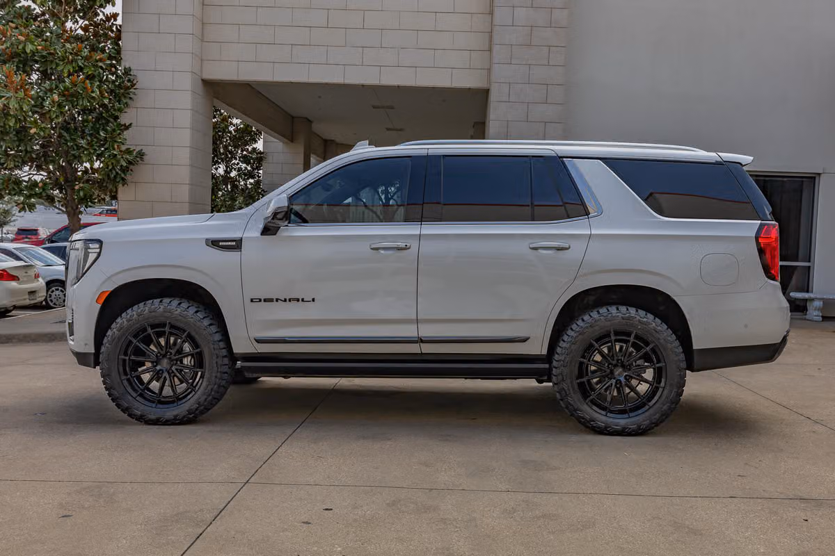 2023 GMC Yukon Denali Ultimate