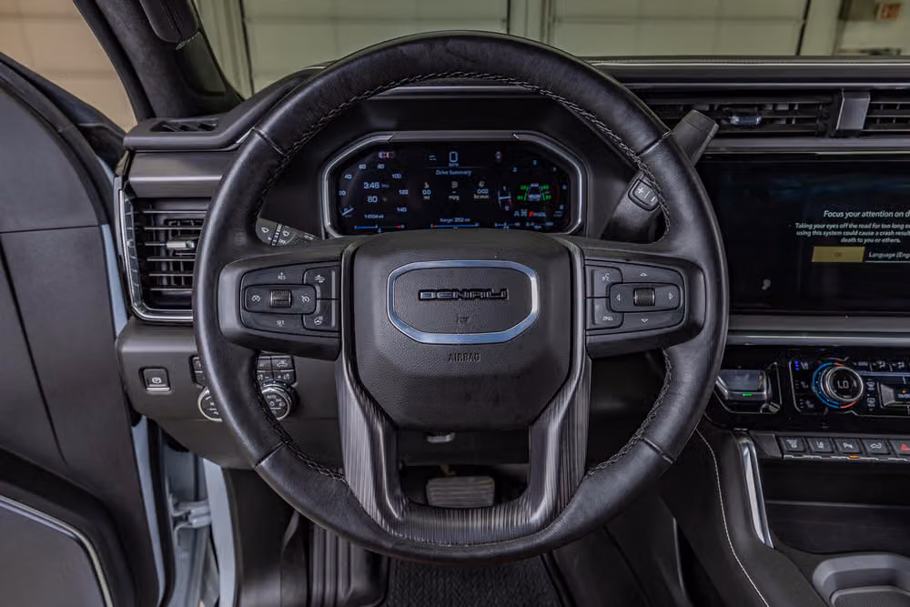 2026 GMC Sierra 2500HD Denali Ultimate Crew Cab Image 19