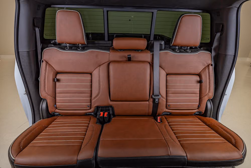 2026 GMC Sierra 2500HD Denali Ultimate Crew Cab Image 36