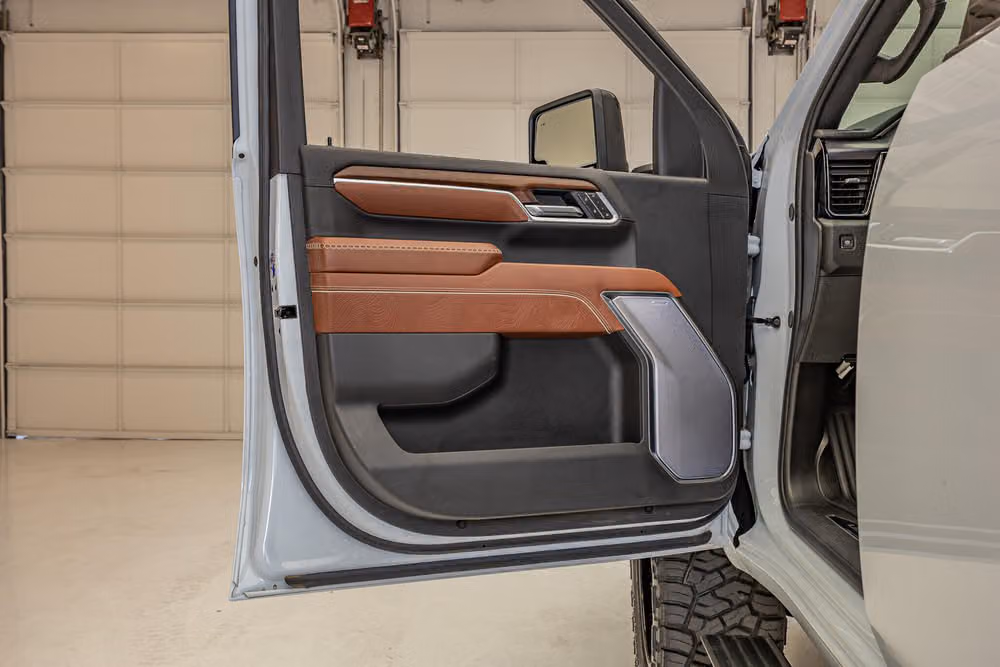 2026 GMC Sierra 2500HD Denali Ultimate Crew Cab Image 37