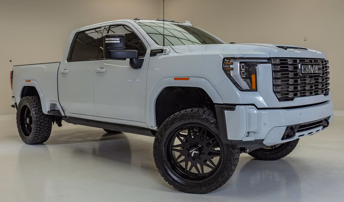 2026 GMC Sierra 2500HD Denali Ultimate Crew Cab