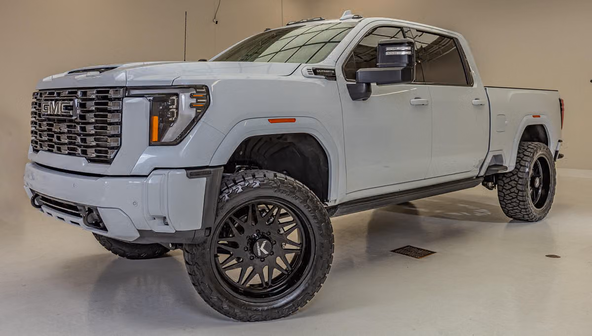 2026 GMC Sierra 2500HD Denali Ultimate Crew Cab