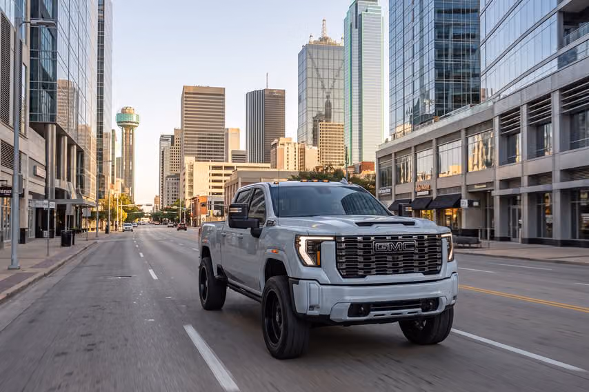 2026 GMC Sierra 2500HD Denali Ultimate Crew Cab Image 45