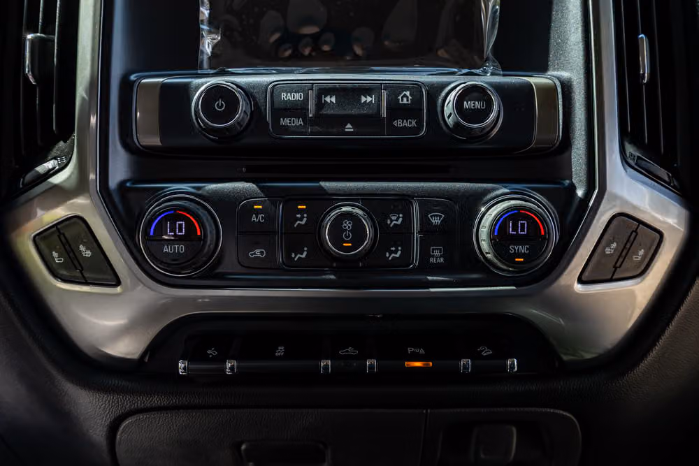 2017 Chevrolet Silverado 1500 LT Z71 Crew Cab Image 21