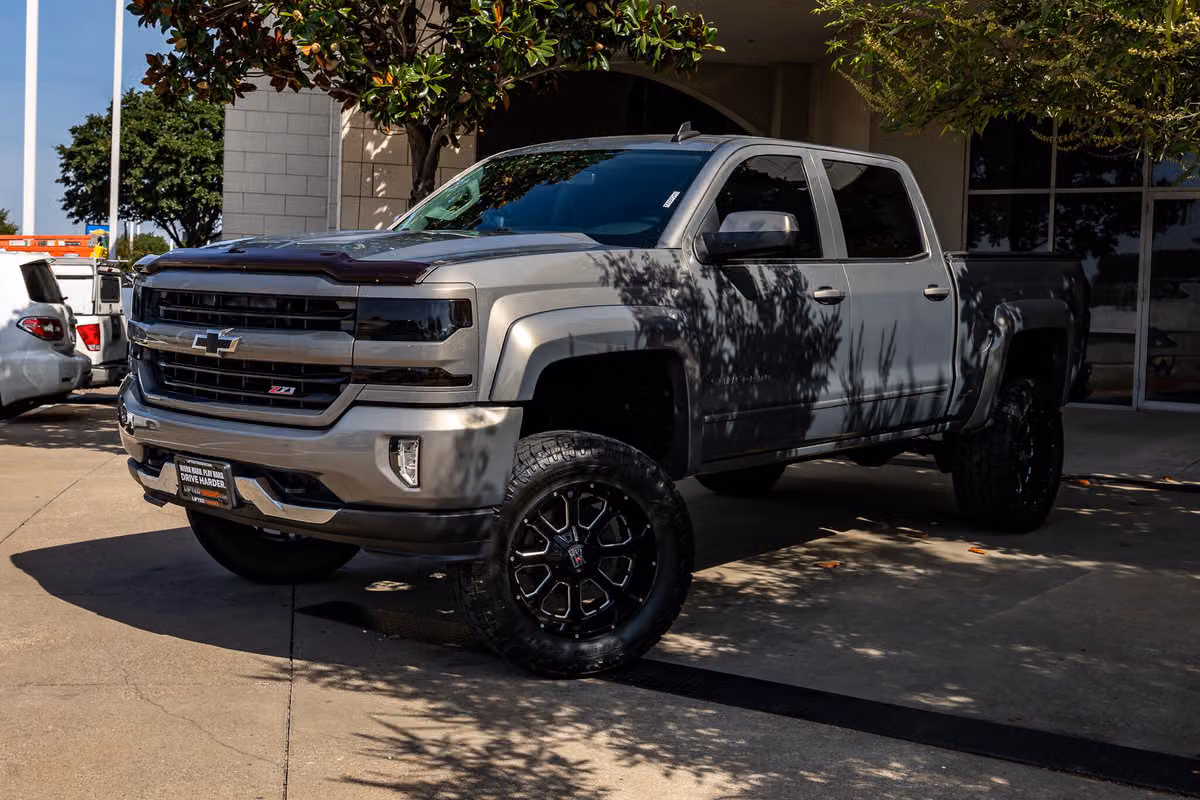 2017 Chevrolet Silverado 1500 LT Z71 Crew Cab