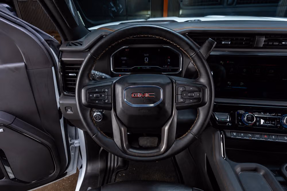 2025 GMC Sierra 2500HD AT4 Crew Cab Image 20